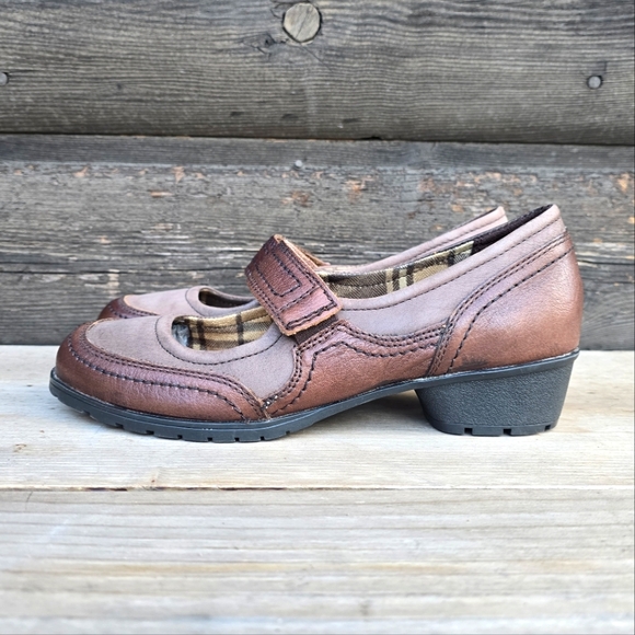 Naturalizer Hollace Brown Leather, Mary Jane, Block Heel. WMS 7M - Picture 3 of 16